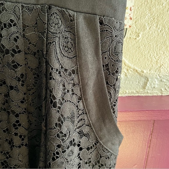 FREE People Black Lace Dress Size XS NWT - Picture 11 of 11